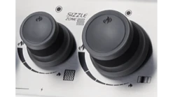 Napoleon Rogue RXT525SIBPSS-1-GB Gas BBQ - Free Cover & Accessories -Great Flame RXT 1 Knobs 1000x563 2