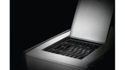 Napoleon Rogue RXT525SIBPSS-1-GB Gas BBQ - Free Cover & Accessories -Great Flame RXT525 625 1 SideBurner IR LargeShelf SS 1000x563 3